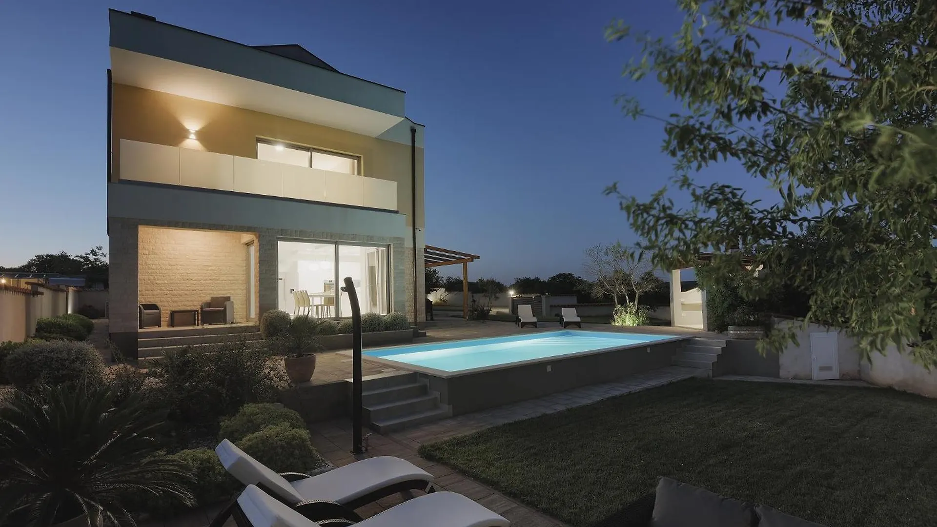 Holiday House With A Swimming Pool Barbariga, Fazana - 22763 Holiday home