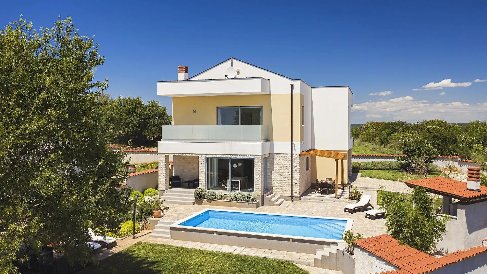 Holiday House With A Swimming Pool Barbariga, Fazana - 22763 Croatia